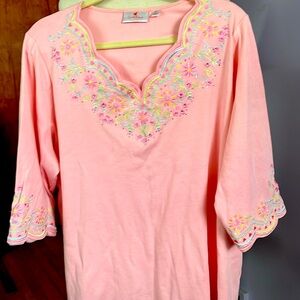 Quacker Factory pink floral top, size 2x
